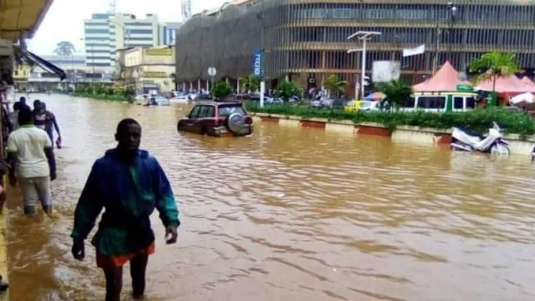 Inondations à Yaoundé : Un conducteur de moto emporté par les eaux